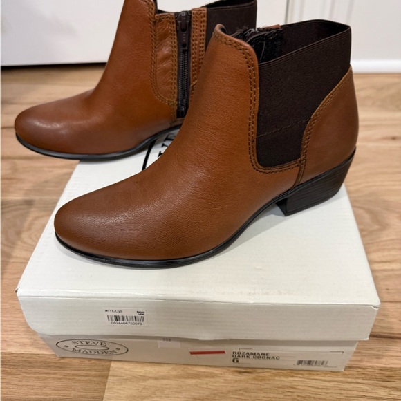 Steve Madden Shoes - Steve Madden Tan and Brown Ankle Booties